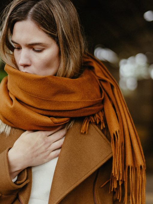 Golden camel lambs wool scarf