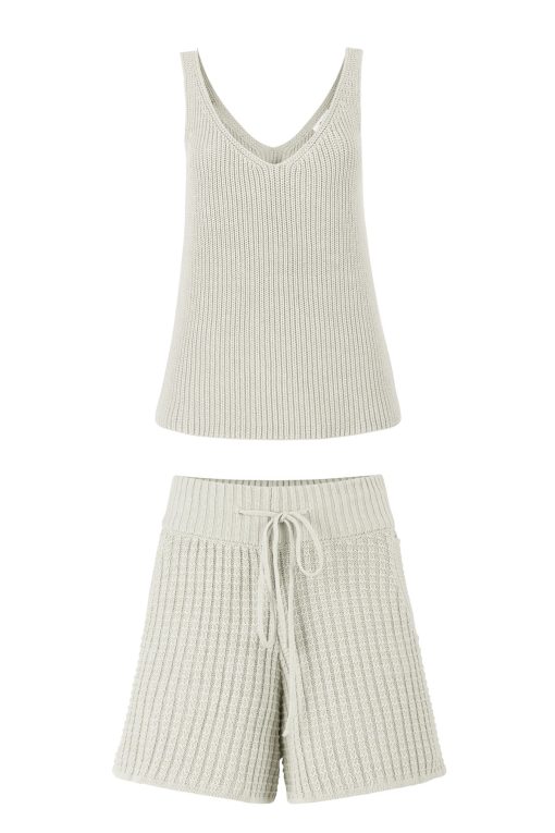 Kiko white knitted blouse and shorts set