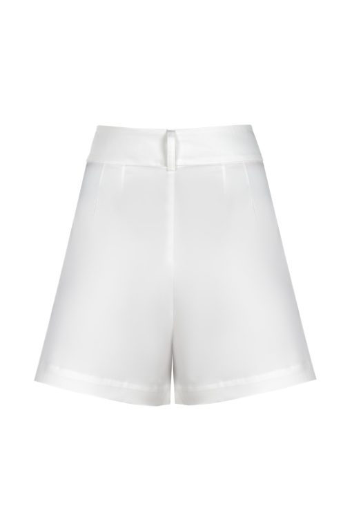Bermuda white shorts